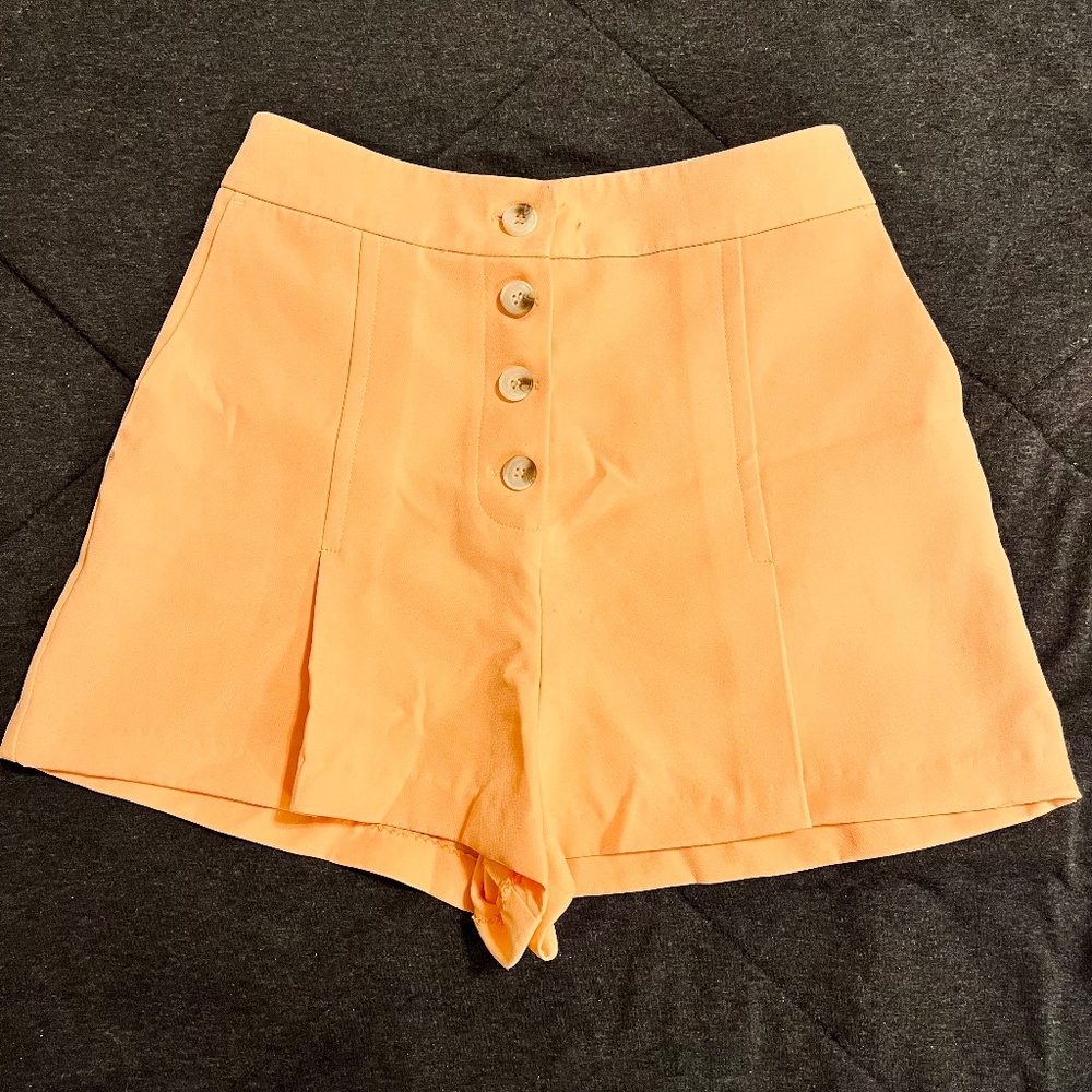 Shorts NWOT